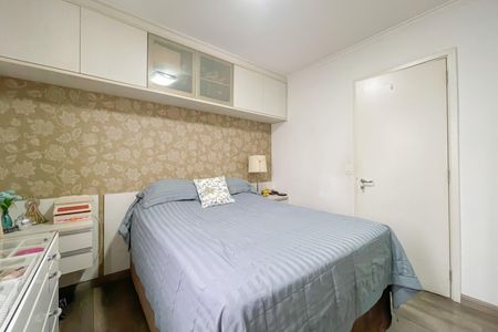 Apartamento à venda com 74m², 3 quartos e 2 vagas Apartamento à venda com 74m², 3 quartos e 2 vagasSuíte