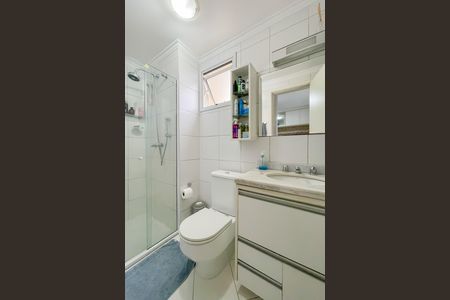Apartamento à venda com 74m², 3 quartos e 2 vagas Apartamento à venda com 74m², 3 quartos e 2 vagasBanheiro da Suíte