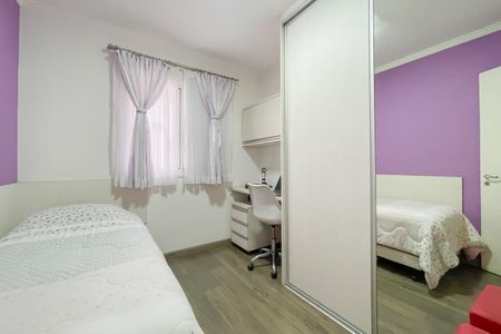 Apartamento à venda com 74m², 3 quartos e 2 vagas Apartamento à venda com 74m², 3 quartos e 2 vagasQuarto 3