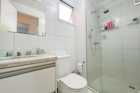 Banheiro 2 de apartamento à venda com 3 quartos, 74m² em Centro, Osasco