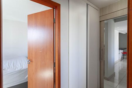 Apartamento para alugar com 85m², 3 quartos e 2 vagasCorredor
