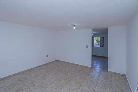 Casa para alugar com 3 quartos, 150m² em Vila Gumercindo, São Paulo