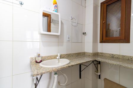 Banheiro de apartamento para alugar com 1 quarto, 37m² em Centro Histórico, Porto Alegre