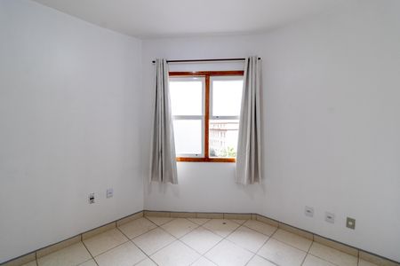 Sala/Cozinha de apartamento para alugar com 1 quarto, 37m² em Centro Histórico, Porto Alegre