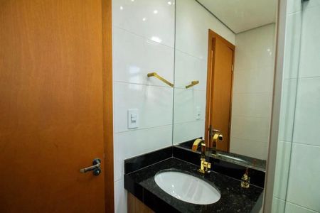 Apartamento para alugar com 180m², 3 quartos e 2 vagas