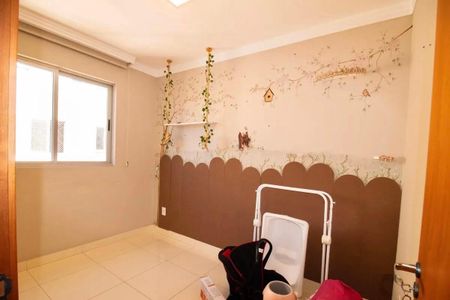 Apartamento para alugar com 180m², 3 quartos e 2 vagas