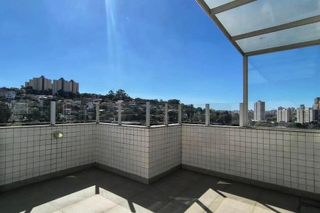 Apartamento para alugar com 180m², 3 quartos e 2 vagas
