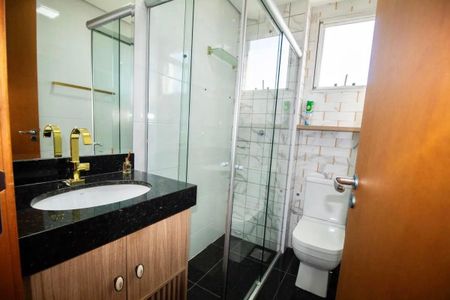 Apartamento para alugar com 180m², 3 quartos e 2 vagas
