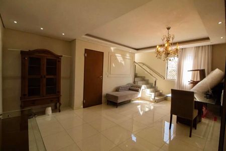 Apartamento para alugar com 180m², 3 quartos e 2 vagas