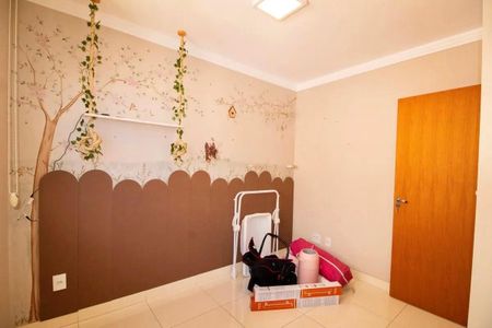 Apartamento para alugar com 180m², 3 quartos e 2 vagas