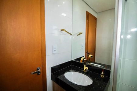 Apartamento para alugar com 180m², 3 quartos e 2 vagas