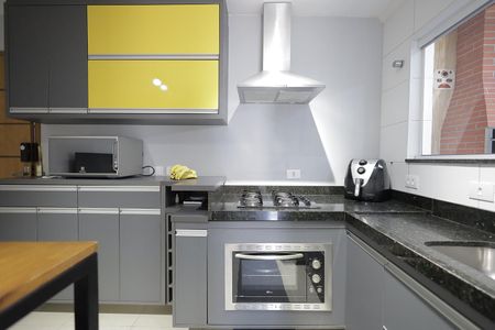 Apartamento à venda com 55m², 2 quartos e 1 vaga Apartamento à venda com 55m², 2 quartos e 1 vagaSala e Cozinha