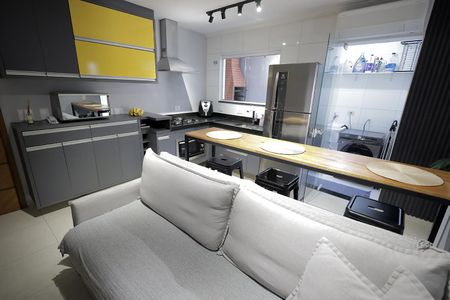 Apartamento à venda com 55m², 2 quartos e 1 vaga Apartamento à venda com 55m², 2 quartos e 1 vagaSala e Cozinha