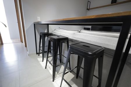 Apartamento à venda com 55m², 2 quartos e 1 vaga Apartamento à venda com 55m², 2 quartos e 1 vagaSala e Cozinha