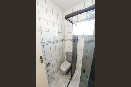 Banheiro de apartamento para alugar com 2 quartos, 56m² em Estiva, Taubaté