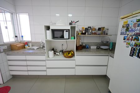 Casa à venda com 4 quartos, 440m² em Jardim Ana Lúcia, Goiânia