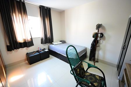 Casa à venda com 440m², 4 quartos e 4 vagas