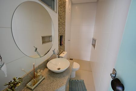 Casa à venda com 440m², 4 quartos e 4 vagas