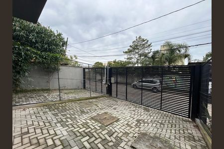 Garagem de casa para alugar com 2 quartos, 150m² em Rio Tavares, Florianópolis