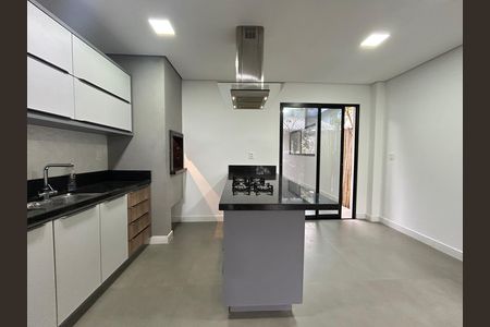 Casa para alugar com 150m², 2 quartos e 1 vaga Casa para alugar com 150m², 2 quartos e 1 vagaCozinha