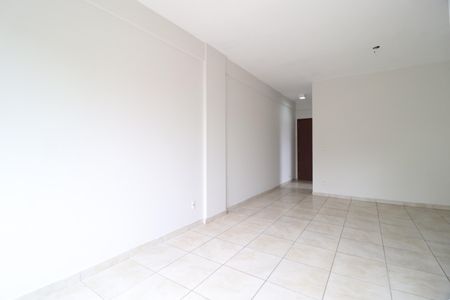 Apartamento para alugar com 75m², 3 quartos e 1 vagaSala