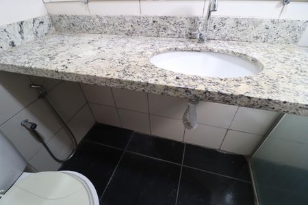 Apartamento para alugar com 75m², 3 quartos e 1 vagaBanheiro do Quarto 3