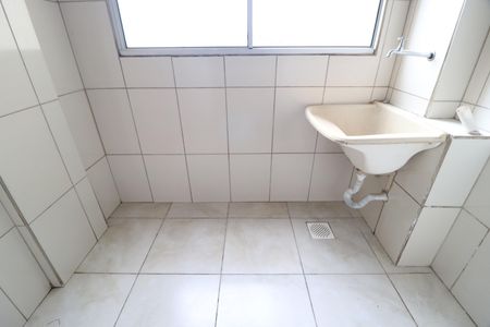 Apartamento para alugar com 75m², 3 quartos e 1 vagaÁrea de Serviço