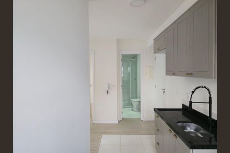 Cozinha e Área de Serviço de apartamento à venda com 2 quartos, 36m² em Vila das Bandeiras, Guarulhos