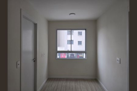 Sala de apartamento à venda com 2 quartos, 36m² em Vila das Bandeiras, Guarulhos