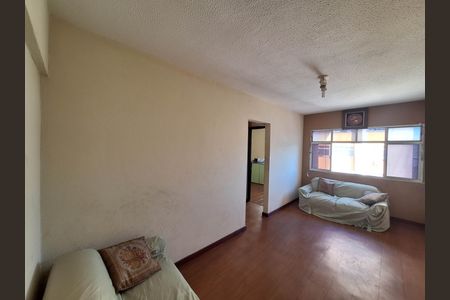 Apartamento à venda com 71m², 2 quartos e 1 vaga Apartamento à venda com 71m², 2 quartos e 1 vagaSala