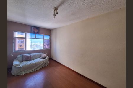 Apartamento à venda com 71m², 2 quartos e 1 vaga Apartamento à venda com 71m², 2 quartos e 1 vagaSala