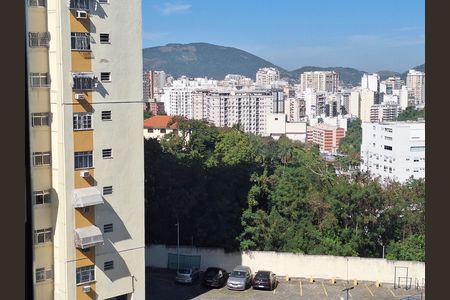 Apartamento à venda com 71m², 2 quartos e 1 vaga Apartamento à venda com 71m², 2 quartos e 1 vagaVista do Quarto 2