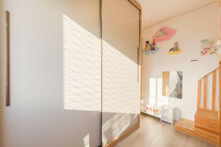 Casa de condomínio à venda com 64m², 2 quartos e 2 vagas Casa de condomínio à venda com 64m², 2 quartos e 2 vagasQuarto 2
