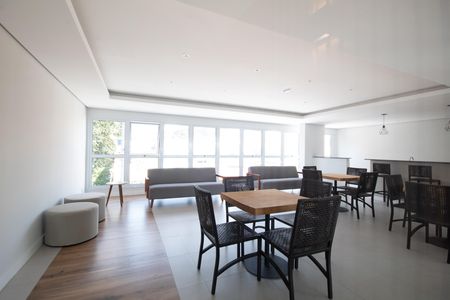 Casa de condomínio à venda com 64m², 2 quartos e 2 vagas Casa de condomínio à venda com 64m², 2 quartos e 2 vagasÁrea comum - Salão de festas