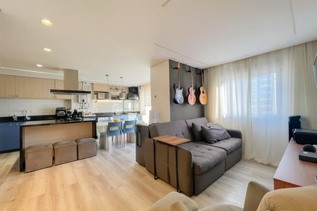 Casa de condomínio à venda com 64m², 2 quartos e 2 vagas Casa de condomínio à venda com 64m², 2 quartos e 2 vagasSala