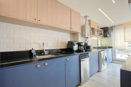 Casa de condomínio à venda com 64m², 2 quartos e 2 vagas Casa de condomínio à venda com 64m², 2 quartos e 2 vagasCozinha e Área de Serviço
