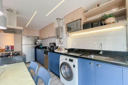 Casa de condomínio à venda com 64m², 2 quartos e 2 vagas Casa de condomínio à venda com 64m², 2 quartos e 2 vagasCozinha e Área de Serviço