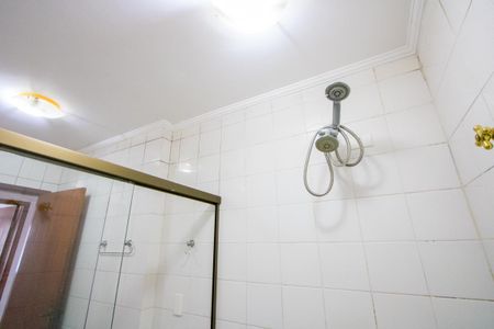 Apartamento à venda com 137m², 3 quartos e 2 vagas Apartamento à venda com 137m², 3 quartos e 2 vagasBanheiro social