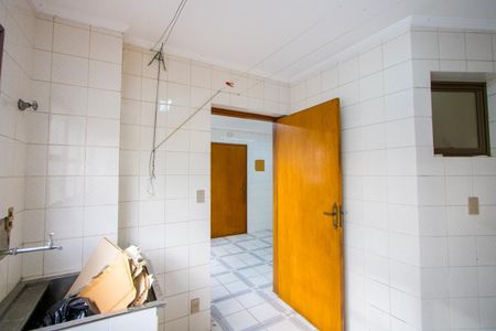 Apartamento à venda com 137m², 3 quartos e 2 vagas Apartamento à venda com 137m², 3 quartos e 2 vagasÁrea de serviço