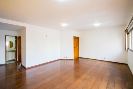 Apartamento à venda com 137m², 3 quartos e 2 vagas Apartamento à venda com 137m², 3 quartos e 2 vagasSala