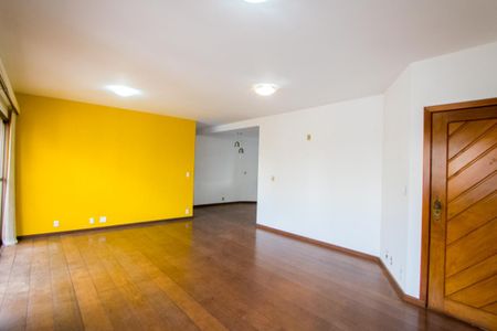 Sala de apartamento para alugar com 3 quartos, 137m² em Jardim, Santo André