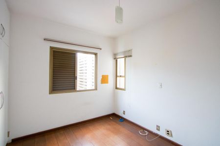 Apartamento à venda com 137m², 3 quartos e 2 vagas Apartamento à venda com 137m², 3 quartos e 2 vagasQuarto