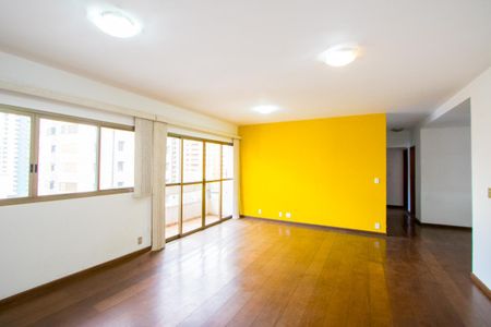 Apartamento para alugar com 3 quartos, 137m² em Jardim, Santo André