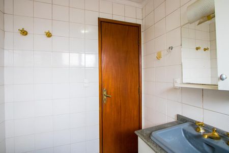 Apartamento à venda com 137m², 3 quartos e 2 vagas Apartamento à venda com 137m², 3 quartos e 2 vagasBanheiro da suíte