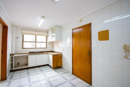 Apartamento à venda com 137m², 3 quartos e 2 vagas Apartamento à venda com 137m², 3 quartos e 2 vagasCozinha