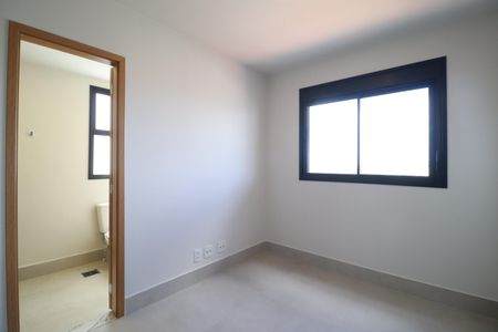 Suíte 2 de apartamento para alugar com 3 quartos, 110m² em Jardim Sul, Uberlândia