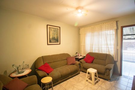 SALA de casa à venda com 6 quartos, 170m² em Conjunto Residencial Paraiso, São Paulo