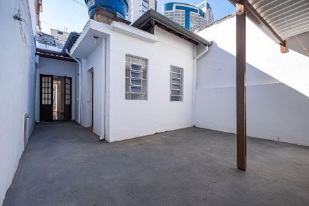 Quintal de casa para alugar com 1 quarto, 80m² em Pinheiros, São Paulo