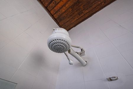 Banheiro de casa para alugar com 1 quarto, 80m² em Pinheiros, São Paulo