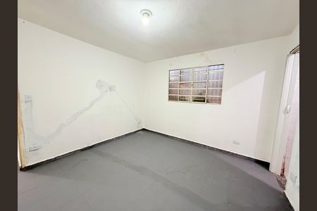 Suíte de casa para alugar com 2 quartos, 70m² em Jardim Germania, São Paulo